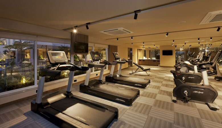 Hotel Lemon Tree Premier City Center Pune