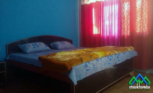 Hotel Chaukhamba Camps & Huts