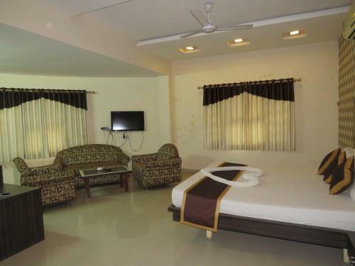 Dariyalal Hotel