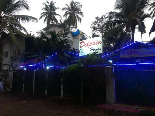 Hotel Dolphin House Beach Resort