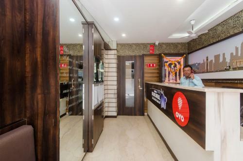 Hotel Oyo 12799 Blue Bell Residency
