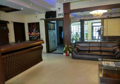 Hotel Raj Palace