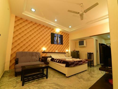 Ashlesh Hotel