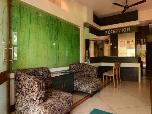 Ashlesh Hotel