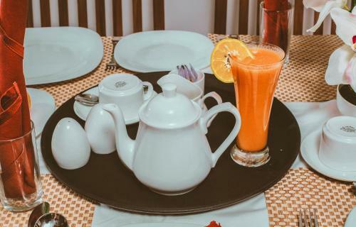 Hotel Munnar Summer Castle