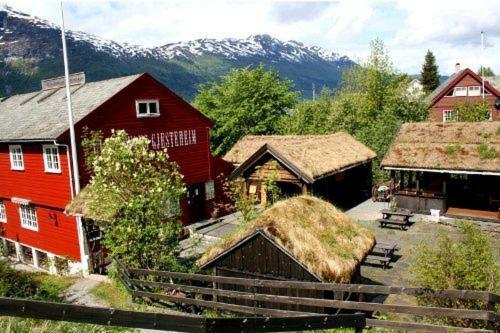 Albergue Ullensvang Gjesteheim