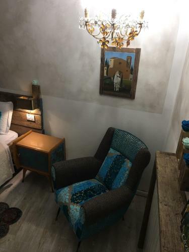 Hostal 24h Suite