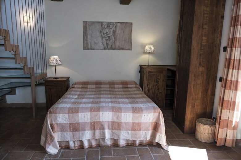 Agroturismo Castello Monticelli