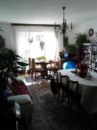 Bed & Breakfast Vintage Home