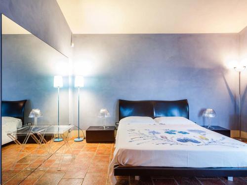 Spacious Villa In Marsala With Pool