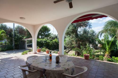Villa Ionio With Pool M511