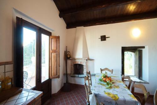 The Clock Houses Borgo Gallodoro