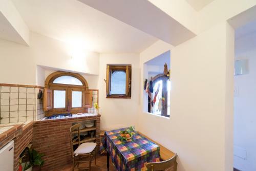 The Clock Houses Borgo Gallodoro