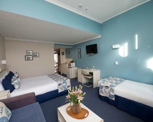 Wrights By The Sea Motel
