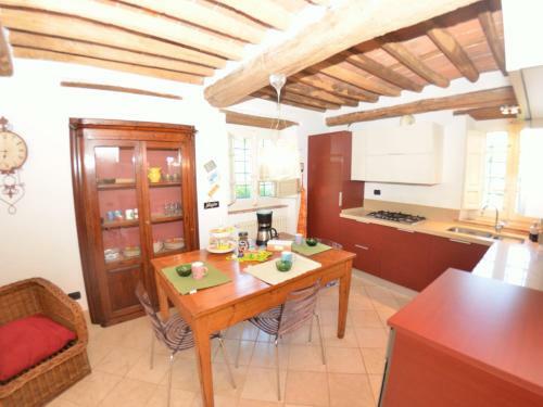 Vicopelago Villa Sleeps 6 Pool Wifi