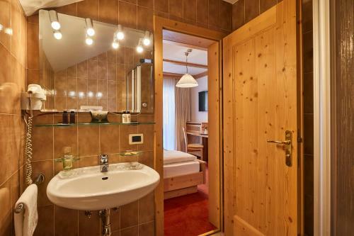 Hotel Mountain B&B - La Scalira