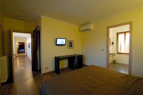 Hostal Affittacamere Il Persicone