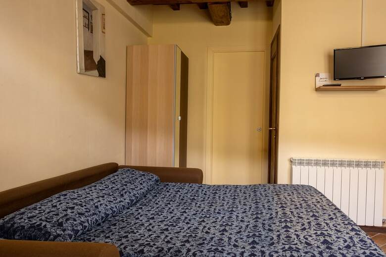 Tuscany Country Apartments