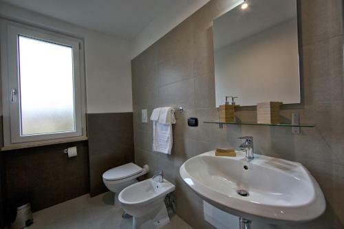 Hostal Lepini Suites Affittacamere