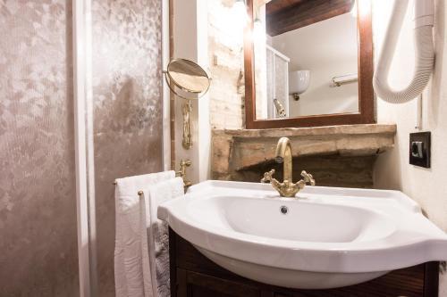 Bed & Breakfast Domus In Castro