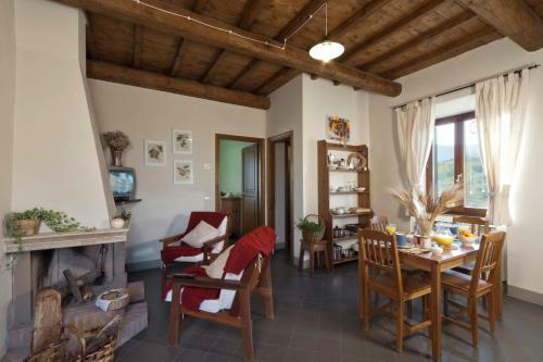 Agroturismo Castello Di Pratelli