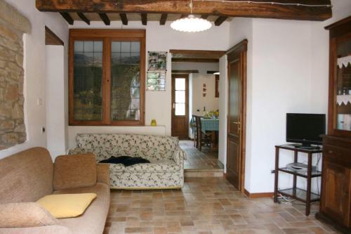 Pieve Santo Stefano Villa Sleeps 8 Pool Wifi