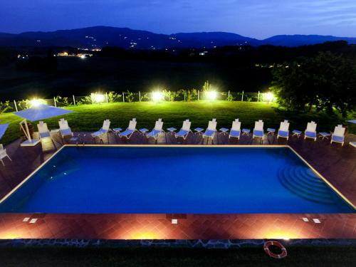 Molezzano Villa Sleeps 20 Pool Air Con Wifi