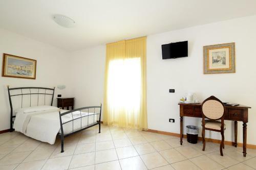 Hotel Albergo Navene