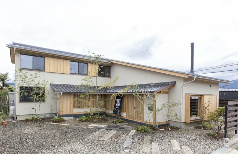 Hostal Shioriya