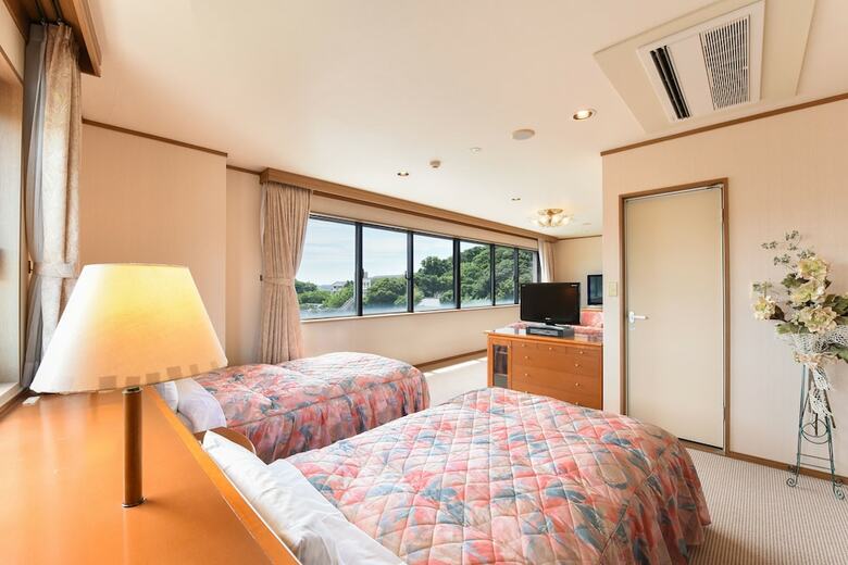 Iki Marina Hotel