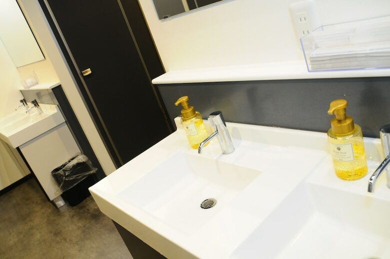 Lore Hostel Dotonbori