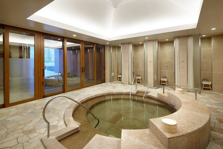 Hotel Lotte Arai Resort
