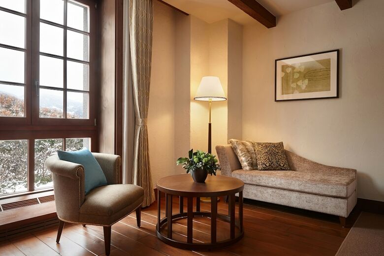Hotel Lotte Arai Resort