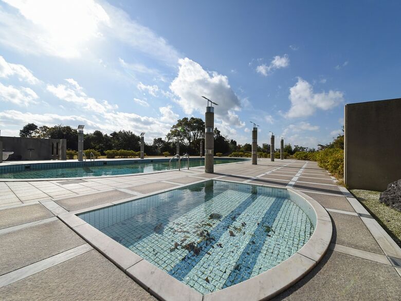 Hotel Spring Golf & Art Resort Awaji