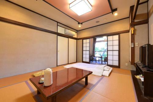 Shinhana No Chaya
