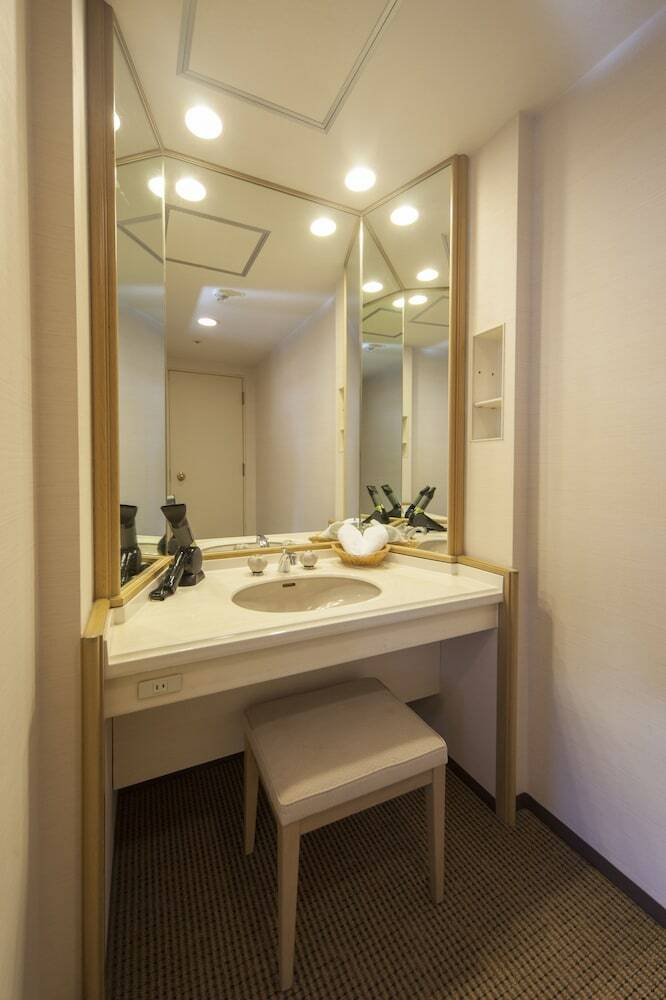 Kobe Seishin Oriental Hotel