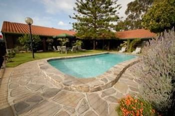 Pavlos Motel