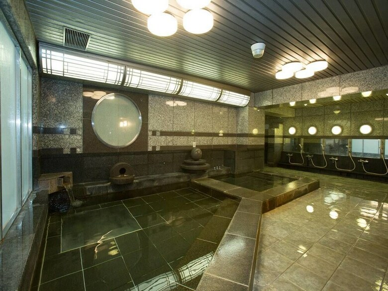 Atami Season Hotel