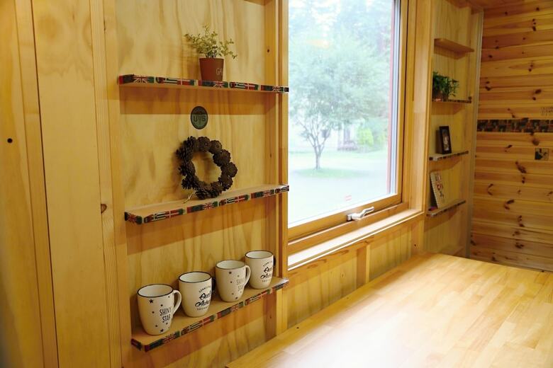 Lodge Qooneltas Container House In The Forest
