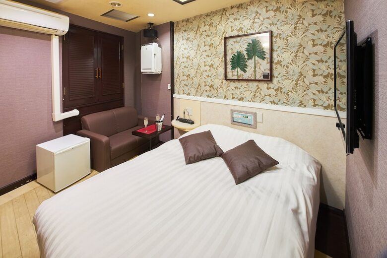 Hotel Aqua Blue Yokosuka (adult Only)