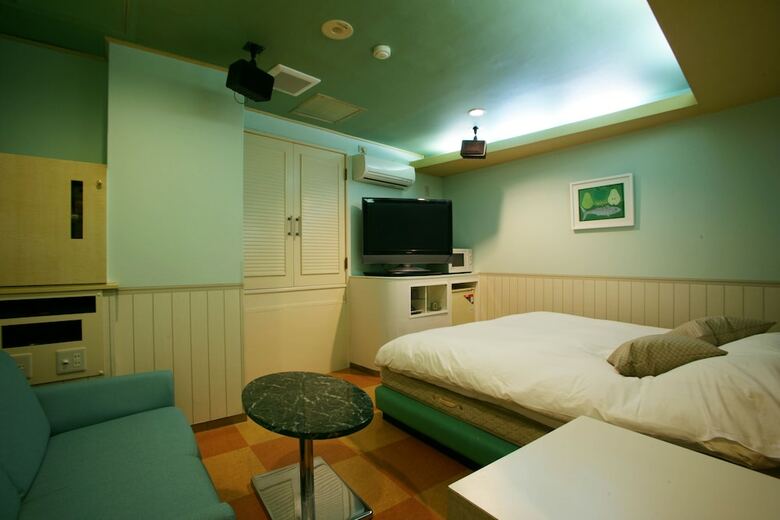 Hotel Aqua Blue Yokosuka (adult Only)