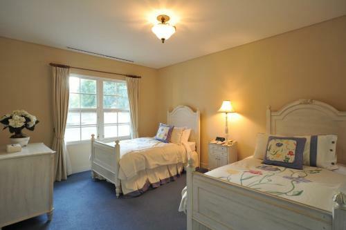 Hotel Forest Hills Garden