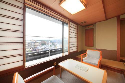 Shitakirisuzumeno Oyado Hotel Isobe Garden