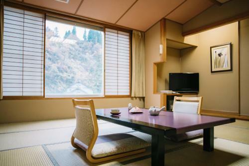 Hot Spring Resort Snow Country(yukiguni)