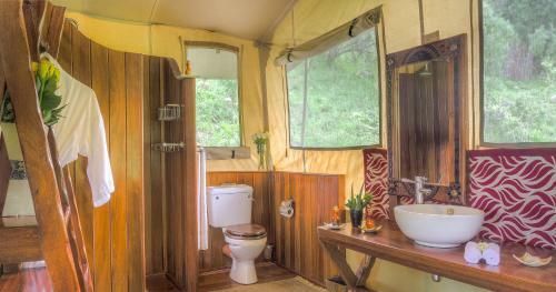 Entumoto Toto Camp