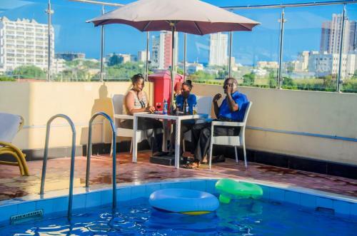 Sheratton Regency Hotel