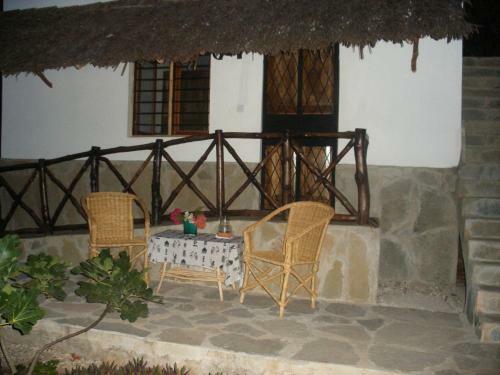Coast Sun Gardens Cottage