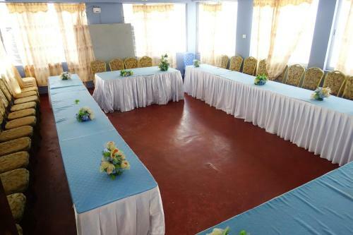 White Castle Hotel