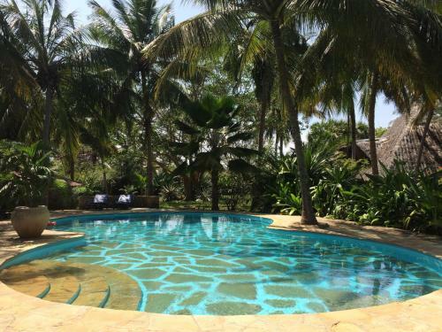 Shambani Cottages
