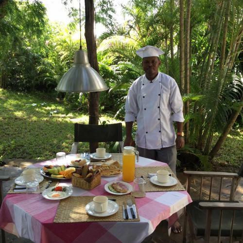 Shambani Cottages